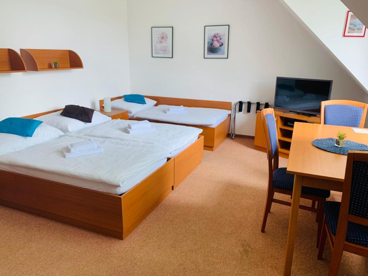 Penzion G Šumperk Extérieur photo